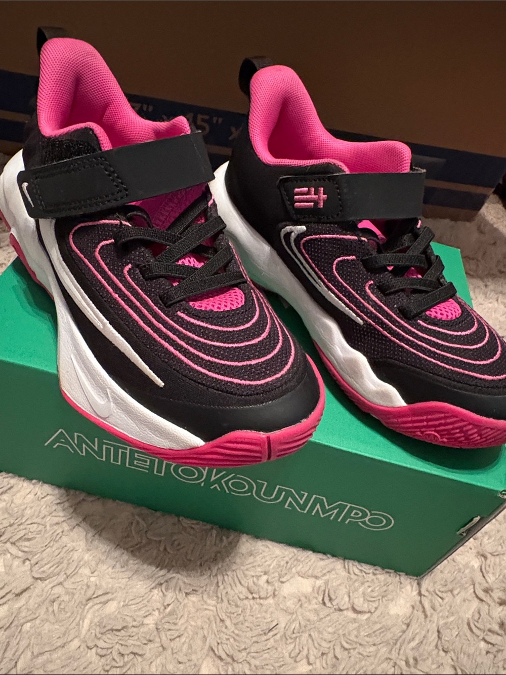 Nike  Kids 12.5 Giannis Immortality Black & Pink Velcro Athletic Sneakers